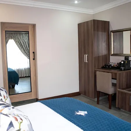 Iso'Bella Vita Guesthouse Phalaborwa Room photo