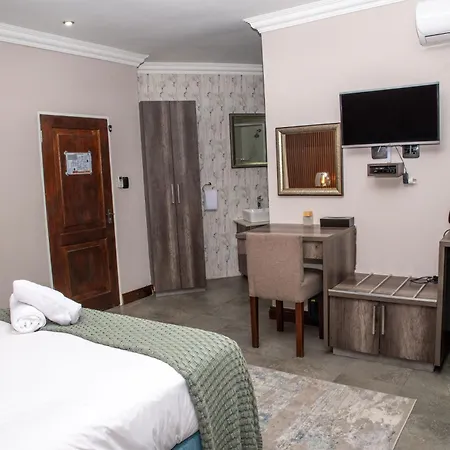 Iso'Bella Vita Guesthouse Phalaborwa Exterior photo