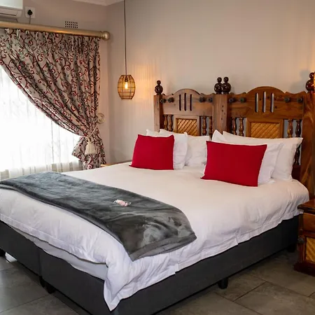 Iso'Bella Vita Guesthouse Phalaborwa Exterior photo